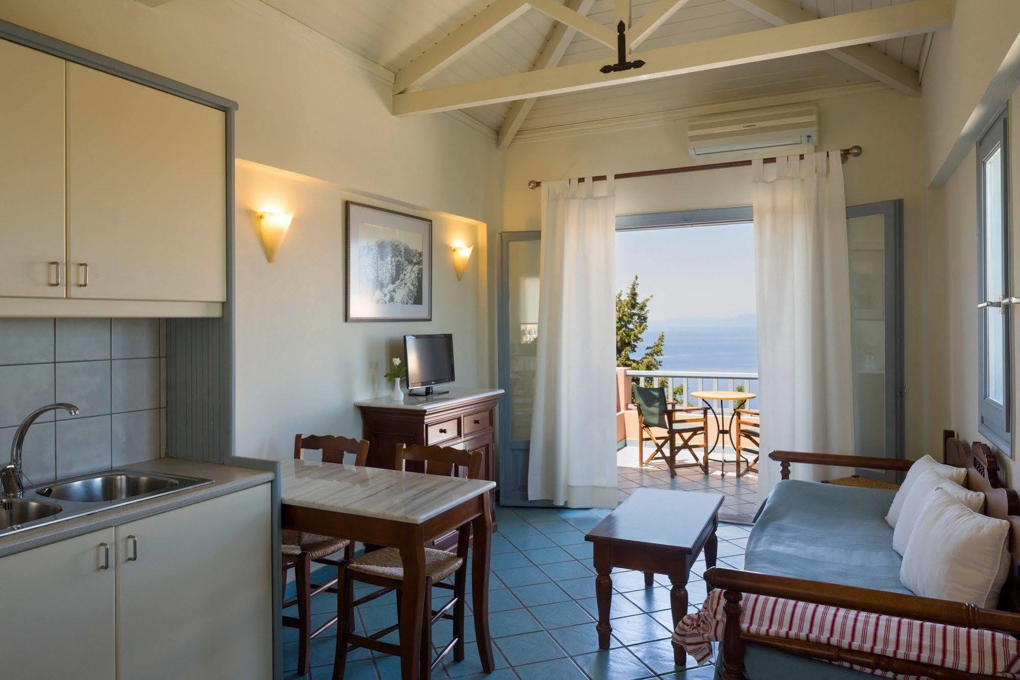 Mira Resort Агиос-Иоаннис Экстерьер фото