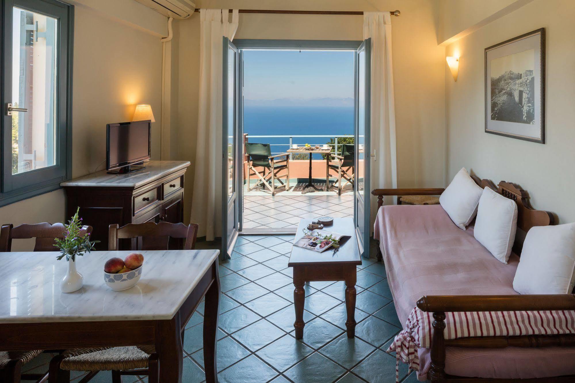Mira Resort Агиос-Иоаннис Экстерьер фото