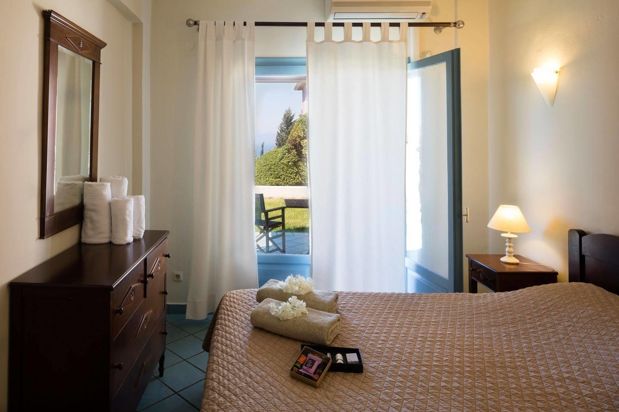 Mira Resort Агиос-Иоаннис Экстерьер фото